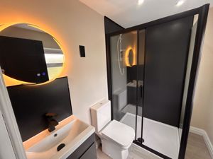 Photo 7- click for photo gallery